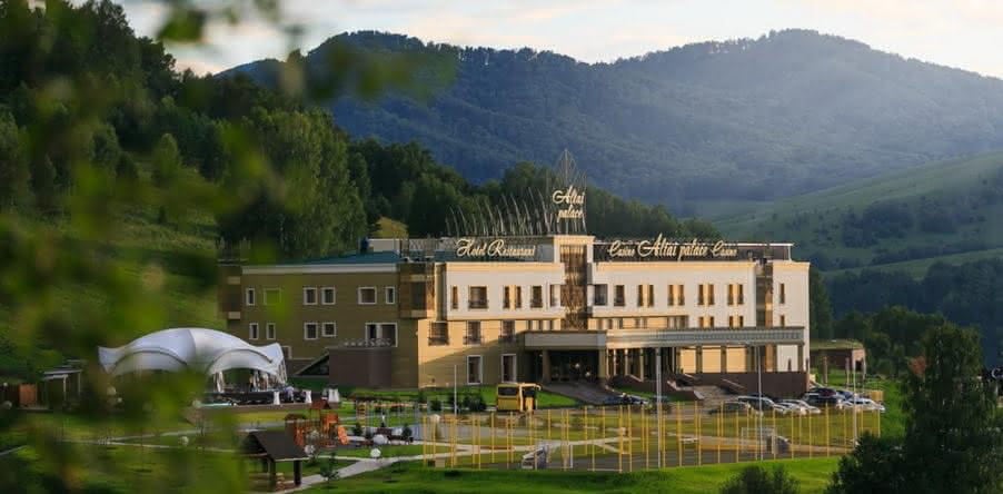 Здание казино Altai Palace