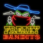 Freaky Bandits - игровой автомат Games OS